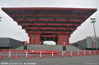 公司组织员工及家属去游上海世博