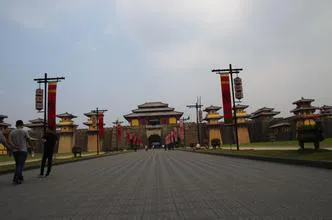 我公司组织员工外出旅游